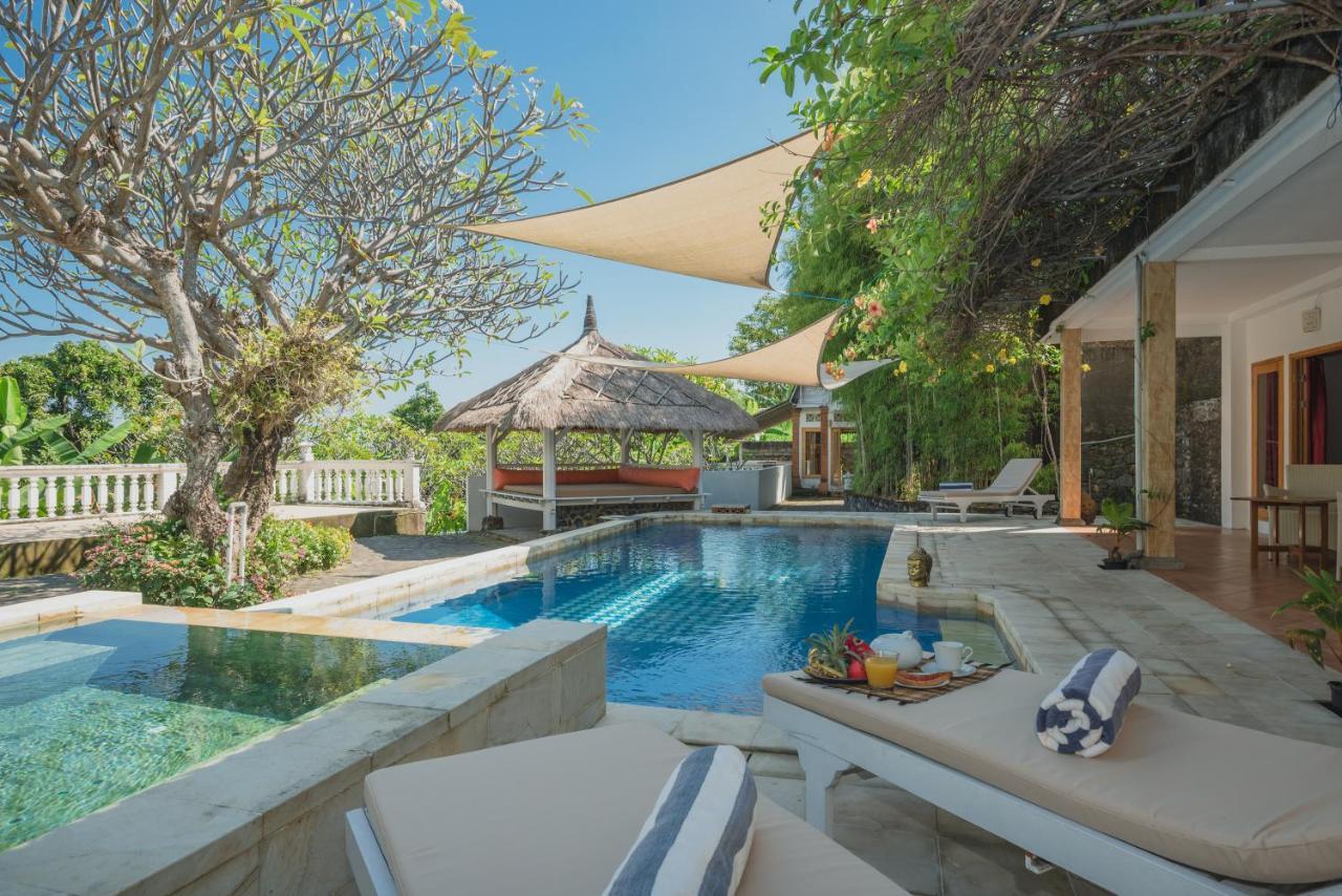 Villa Dinding Batu Singaraja Exterior foto